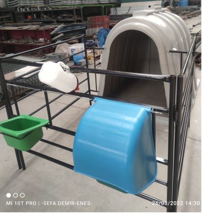BUZAĞI KULUBESİ PLASTİK